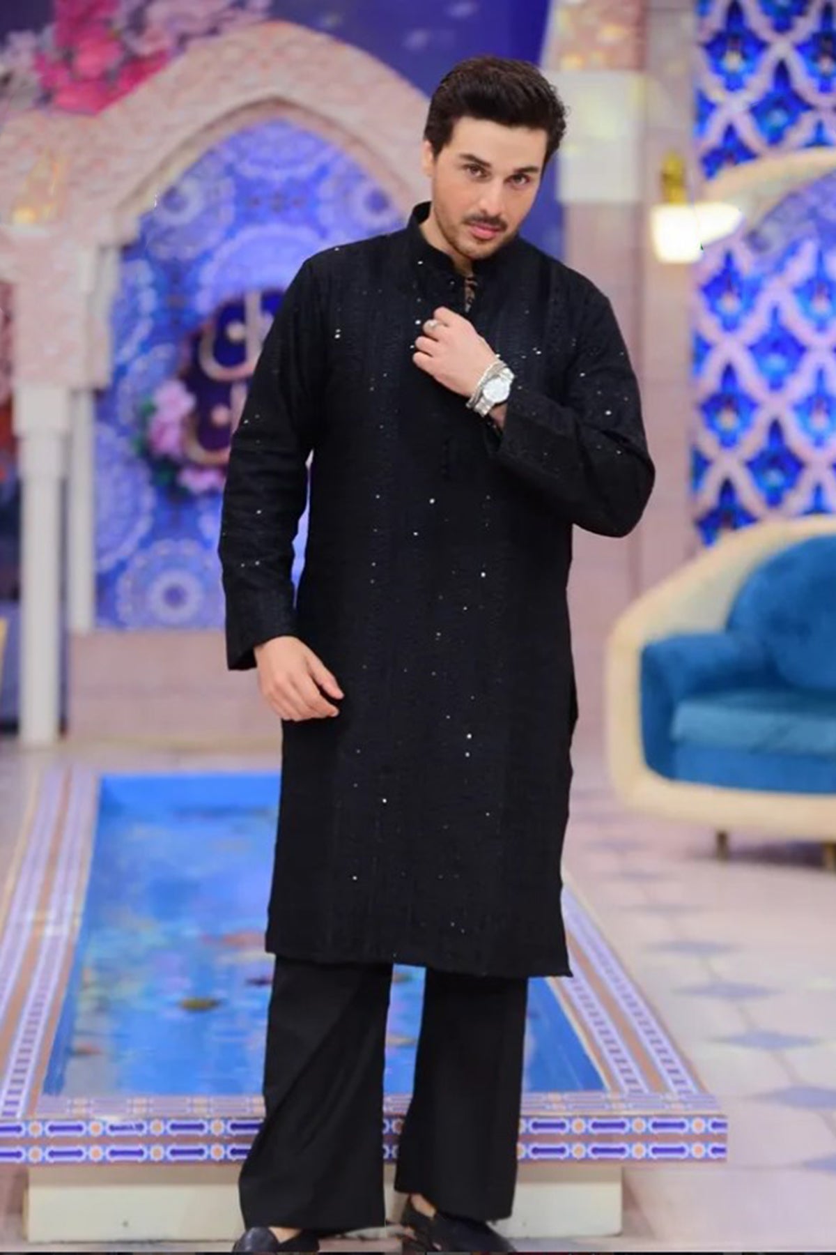 Black Embroided Kurta