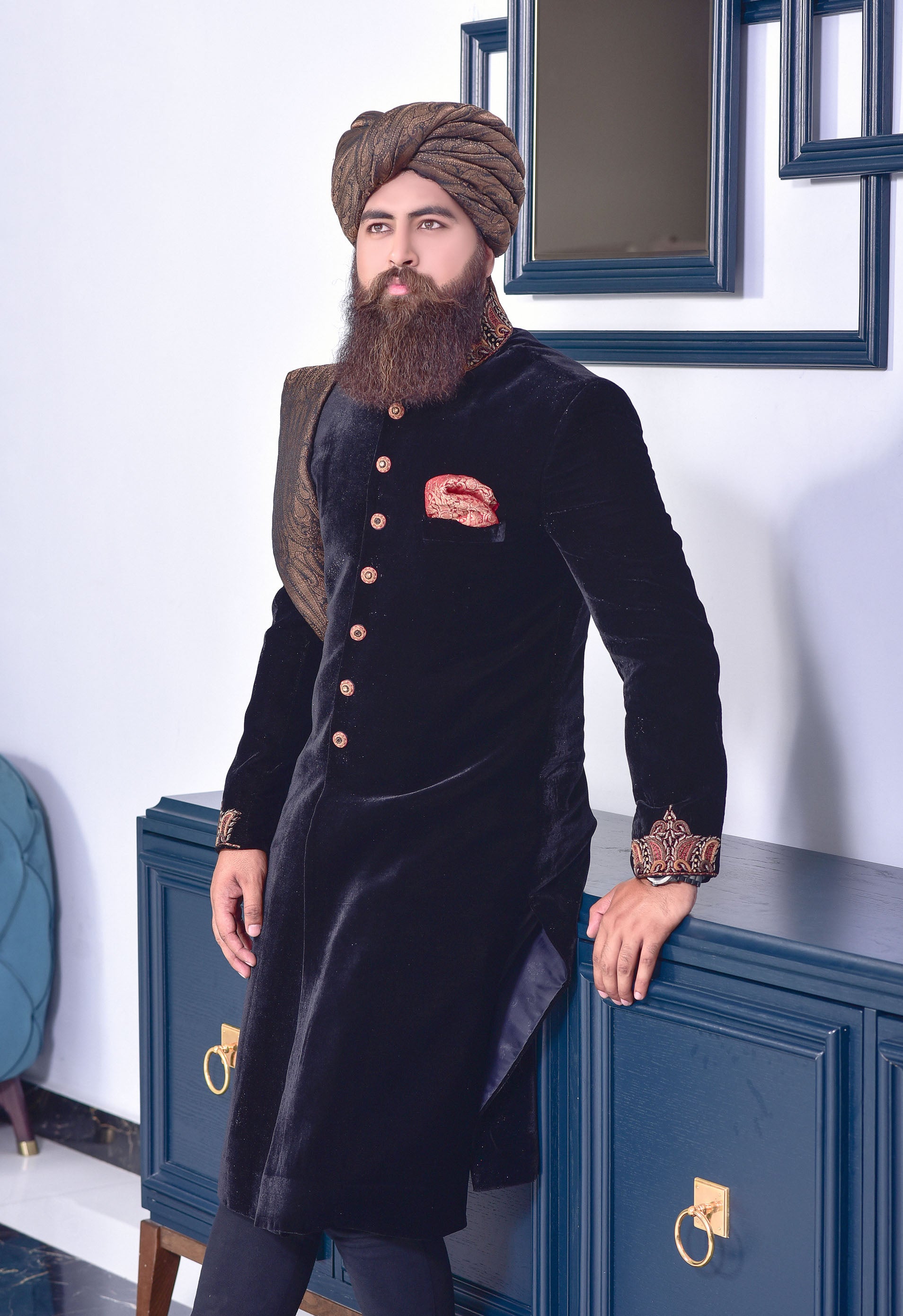 Hashmi Sherwani