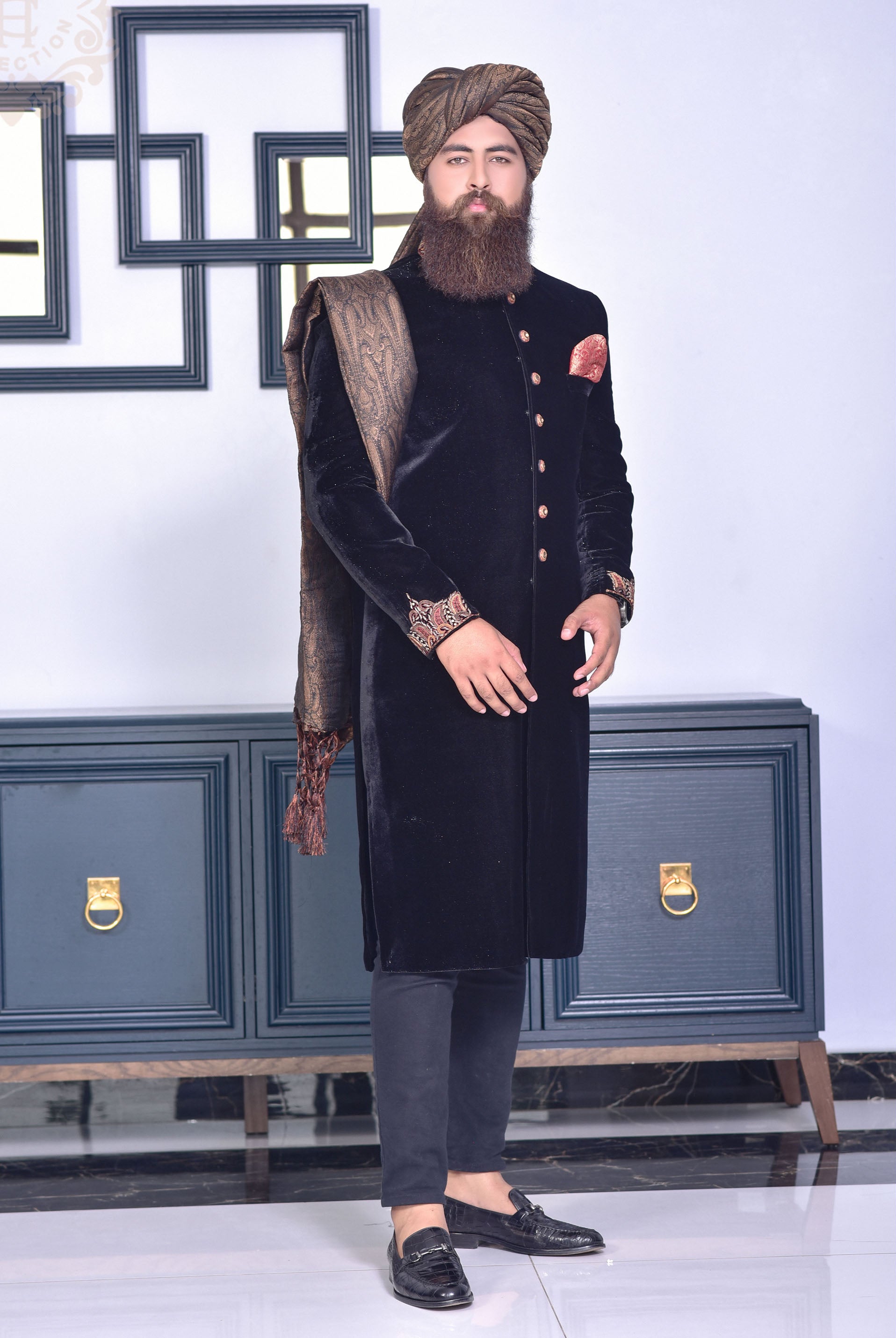 Hashmi Sherwani