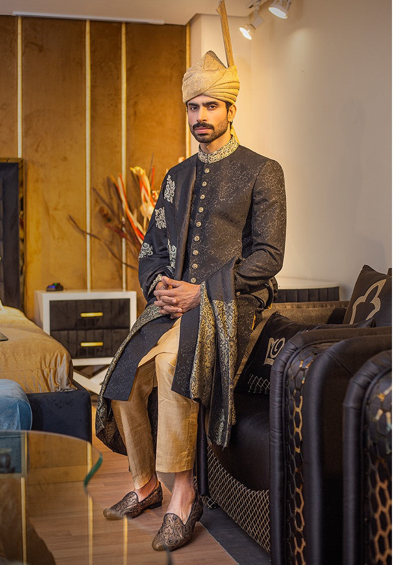 Gulsher Sherwani