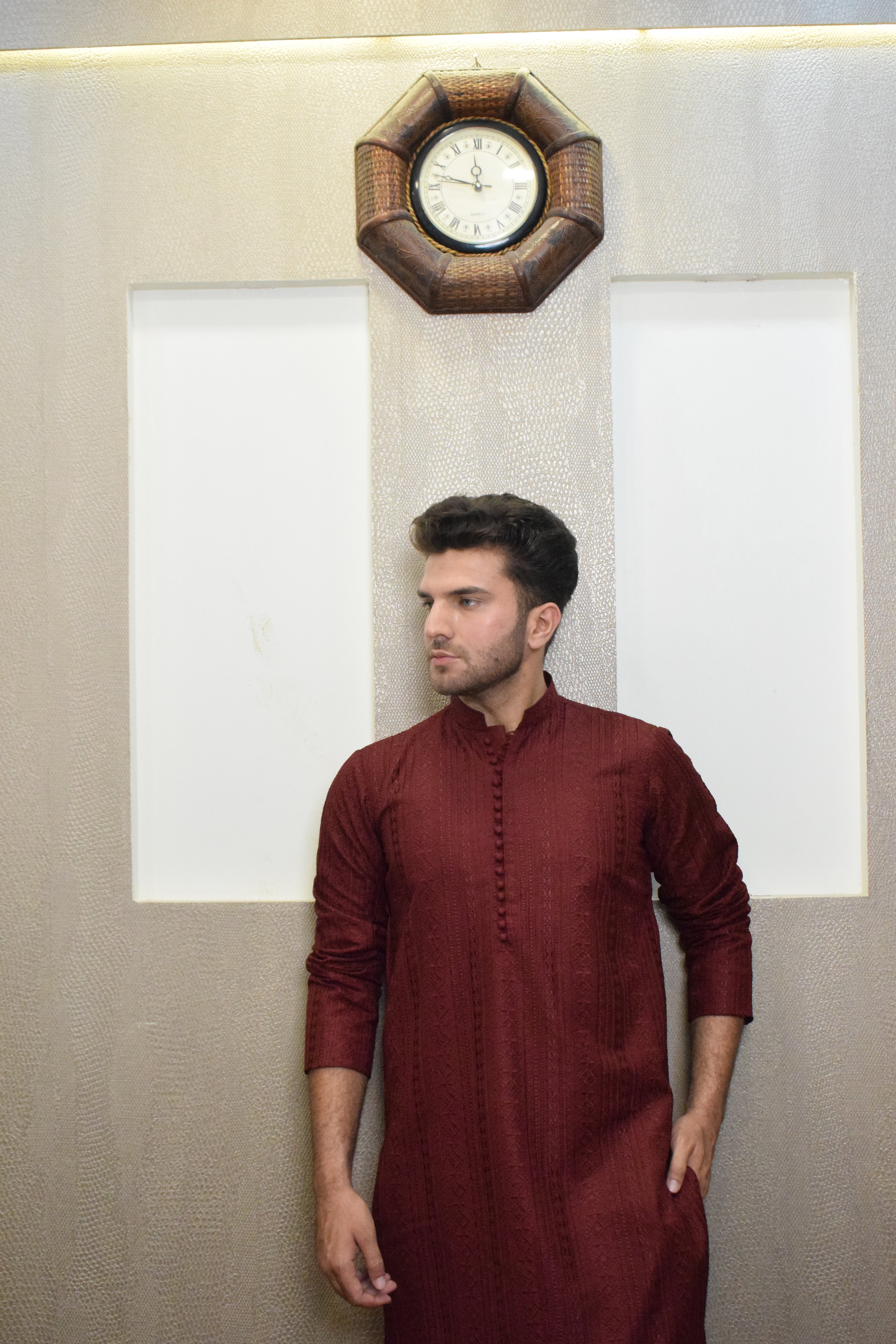 MAROON EMBROIDED KURTA TROUSER