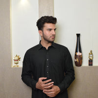 BLACK KAMEEZ SHALWAR