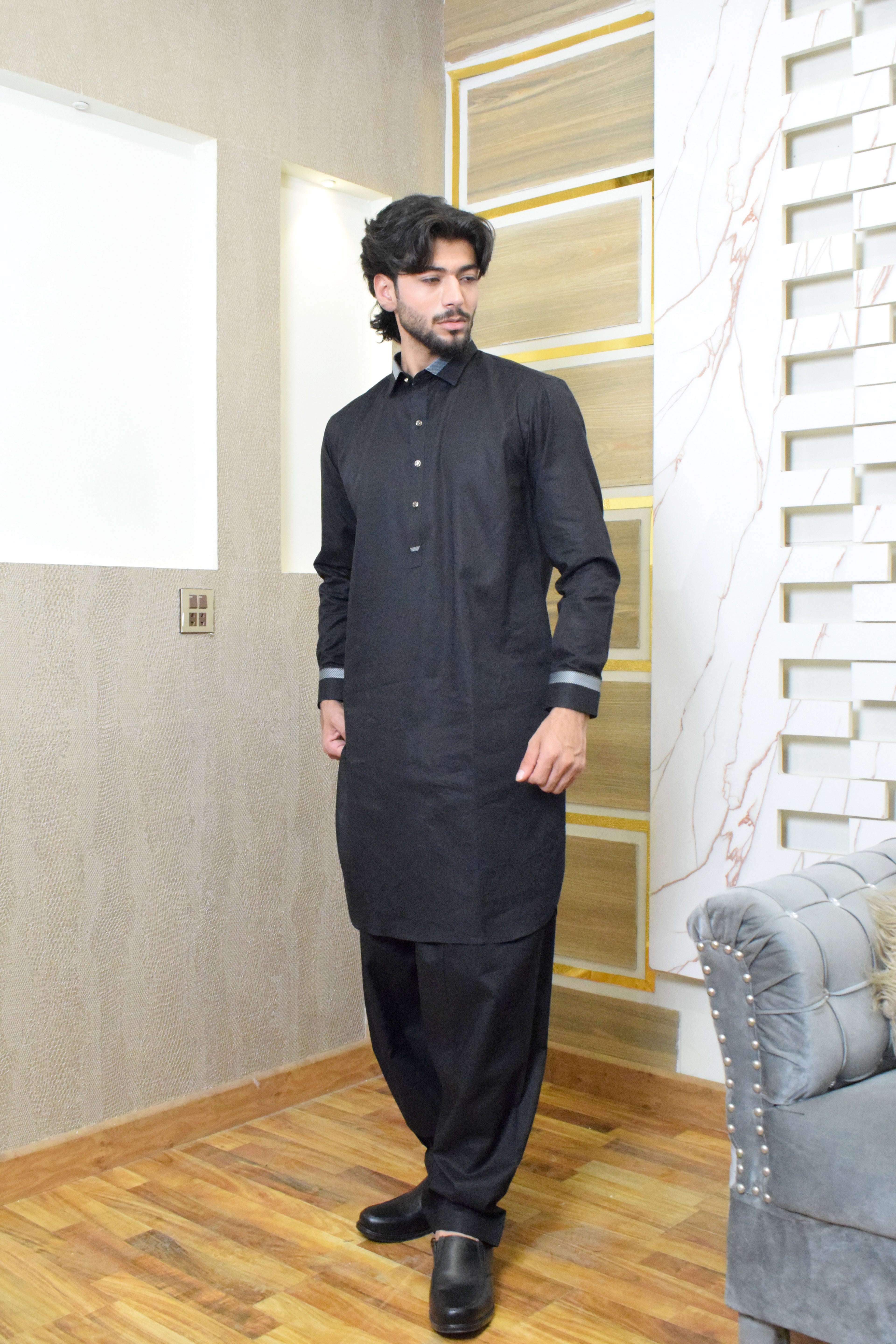 BLACK PATTI KAMEEZ SHALWAR