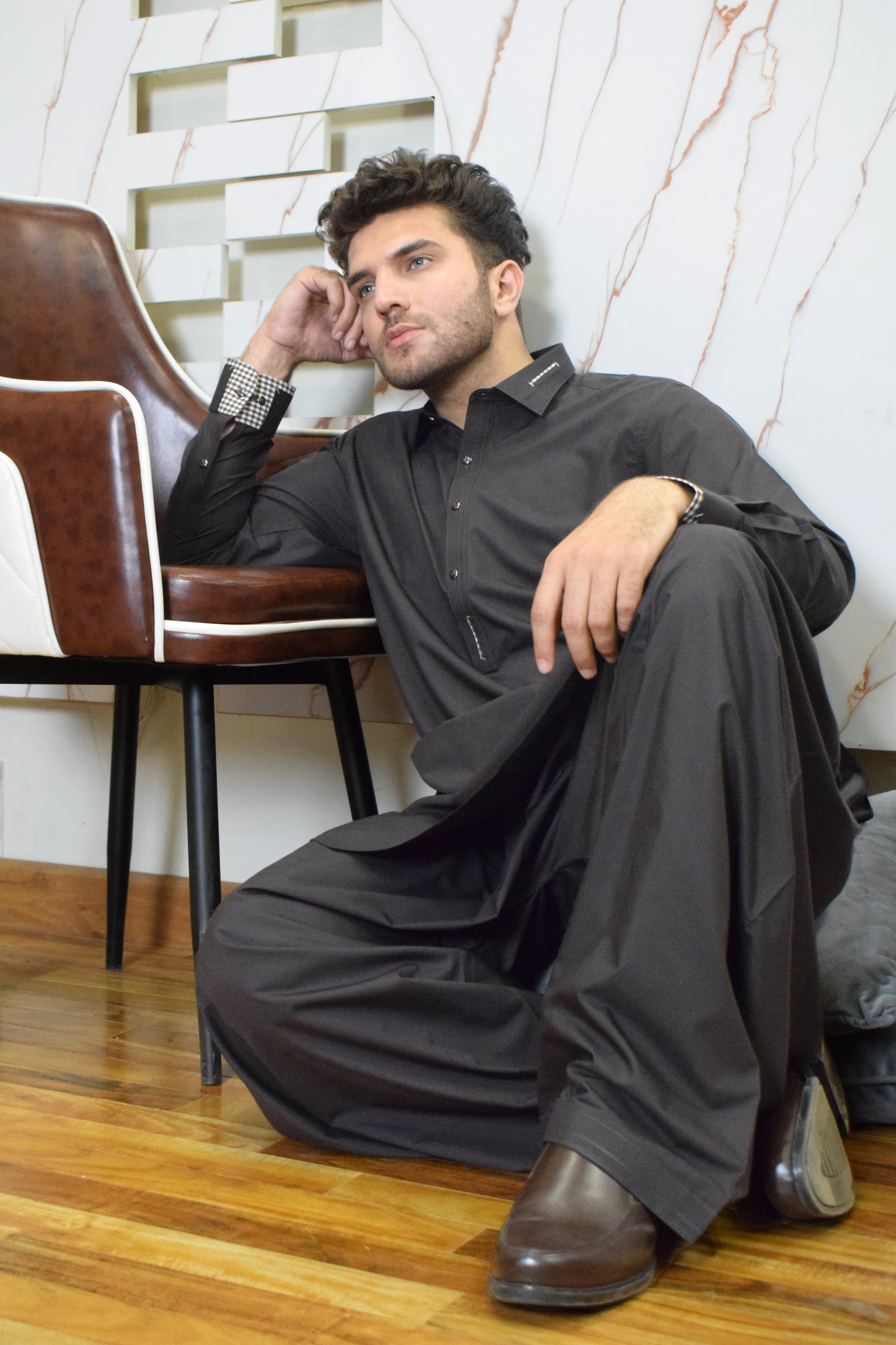 BLACK COLLAR KAMEEZ SHALWAR