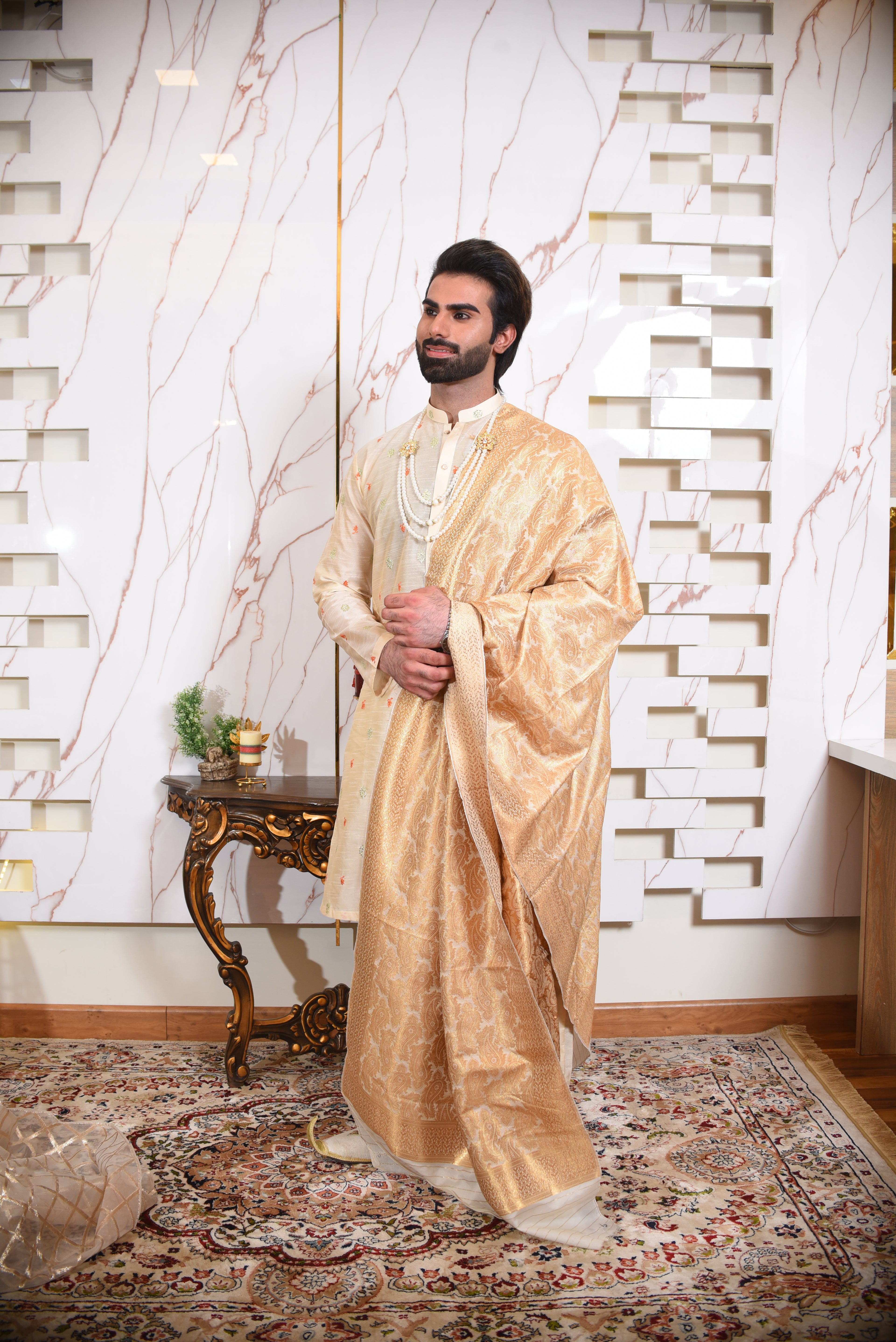 Boski Embroided Kurta
